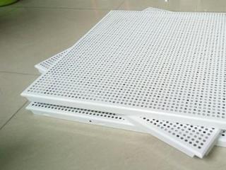 阜陽鋁扣板廠家-鋁扣板吊頂反光好刺眼