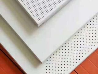 方形鋁扣板吊頂-集成吊頂和鋁扣板吊頂的區別