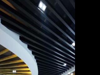 最低價的鋁扣板-廚房集成吊頂常見的兩種材料特點