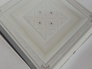 衛生間鋁扣板吊頂批發-跟著鋁扣板批發廠家看看集成吊頂購買小秘訣