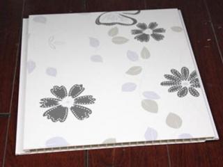 新疆集成吊頂廠家-鋁扣板集成吊頂VS傳統天花吊頂大PK