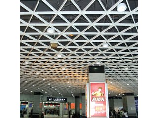 購買鋁格柵吊頂要注意什么呢？我們一起來看看就知道
